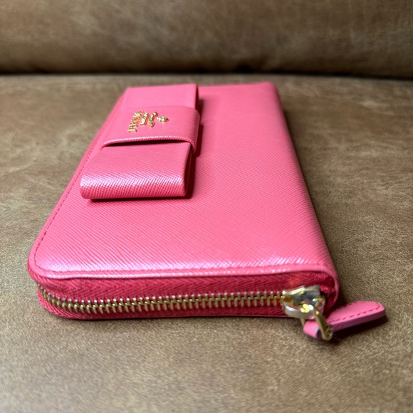 PRADA Fragola Saffiano Fiocco Zip Around Long Wallet - Picture 9 of 14